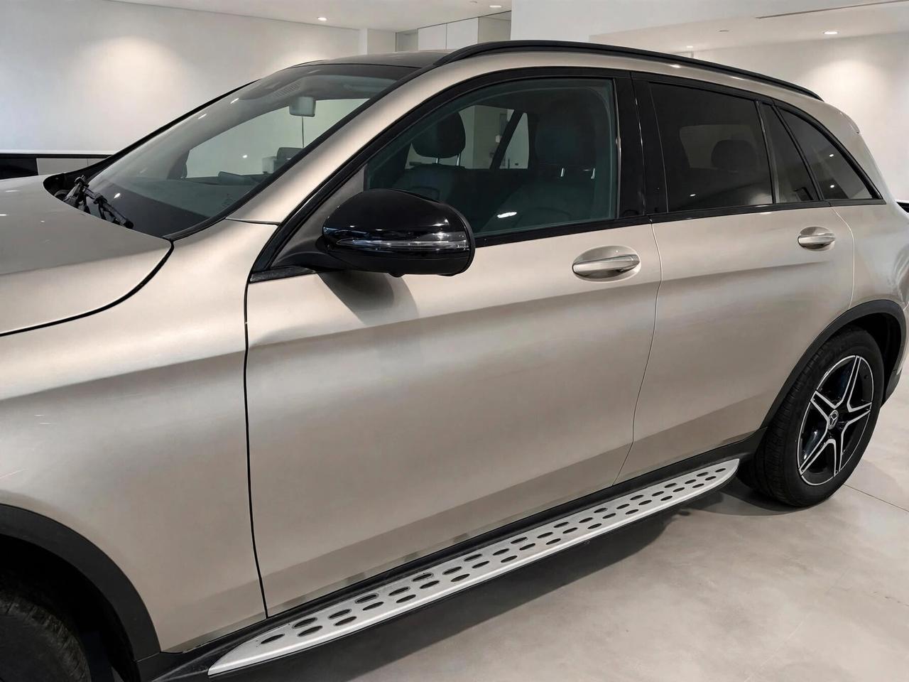 MERCEDES GLC 300 D 2.0 245 CV AMG Premium Plus TETTO APRIBILE