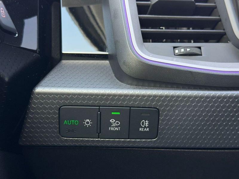 Audi A1 A1 Sportback 30 116cv s-tronic SLINE led multicolor grigio perlato