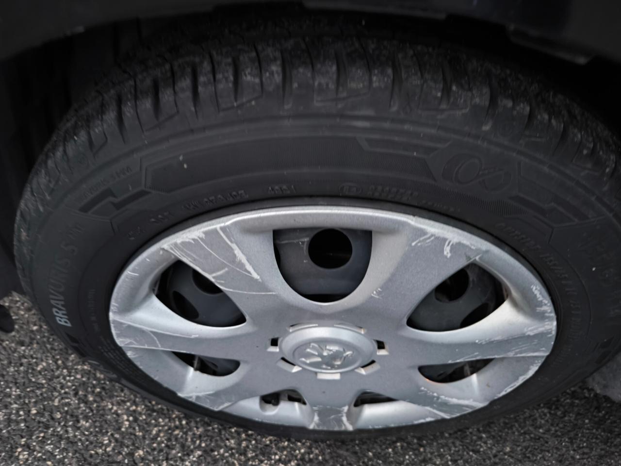 Peugeot 107 1.0 68CV 5p. Sweet Years