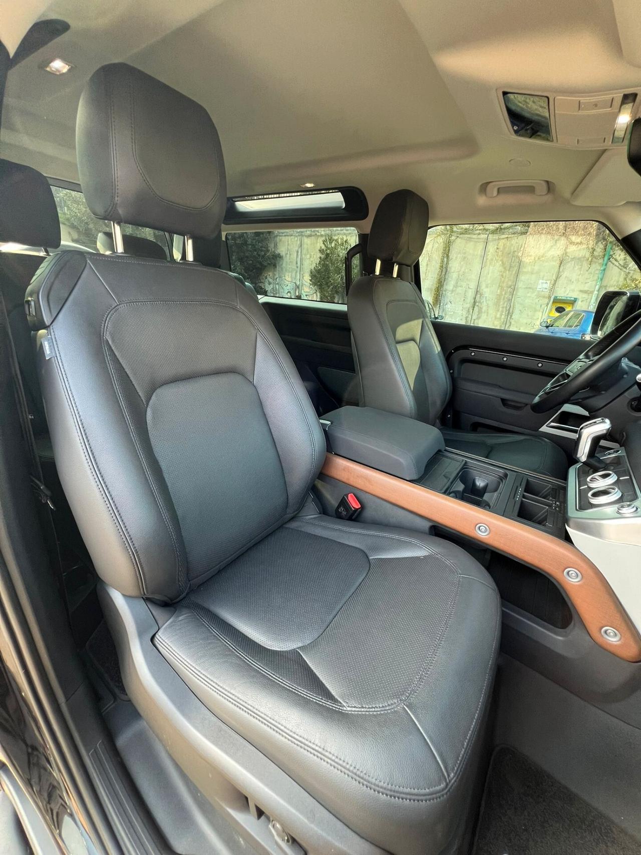 Land Rover Defender 90 3.0D I6 250 CV AWD Auto SE