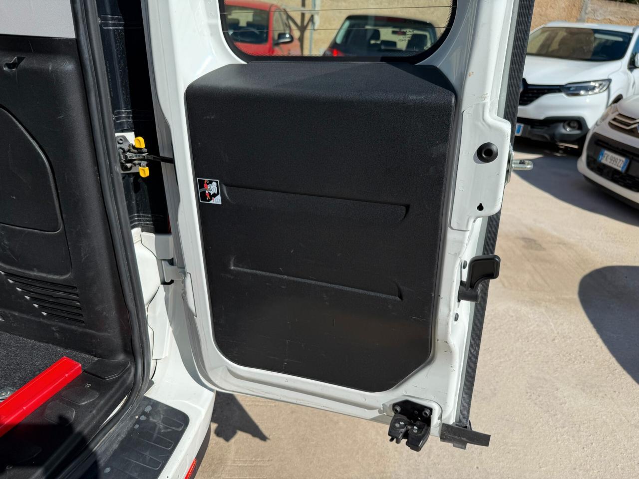 FIAT DOBLO 1.6 MJT 105CV COMBI N1 - 2022