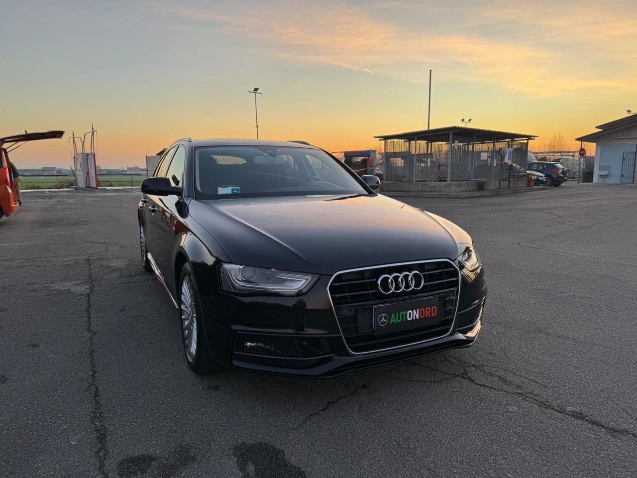 Audi A4 Avant 2.0 TDI clean diesel Business Plus Sline