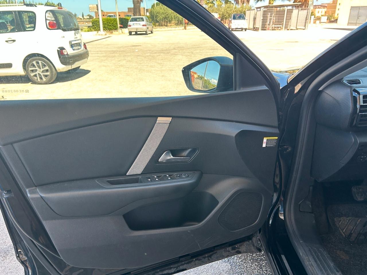 Citroen C4 BlueHDi 130 S&S EAT8 Feel Pack