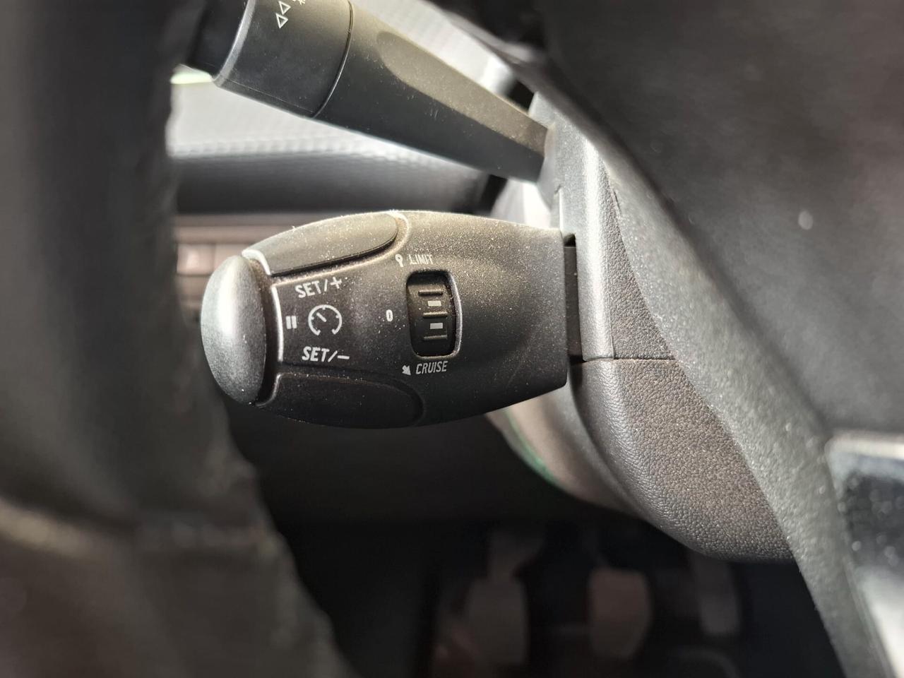 Peugeot 2008 Benzina Manuale