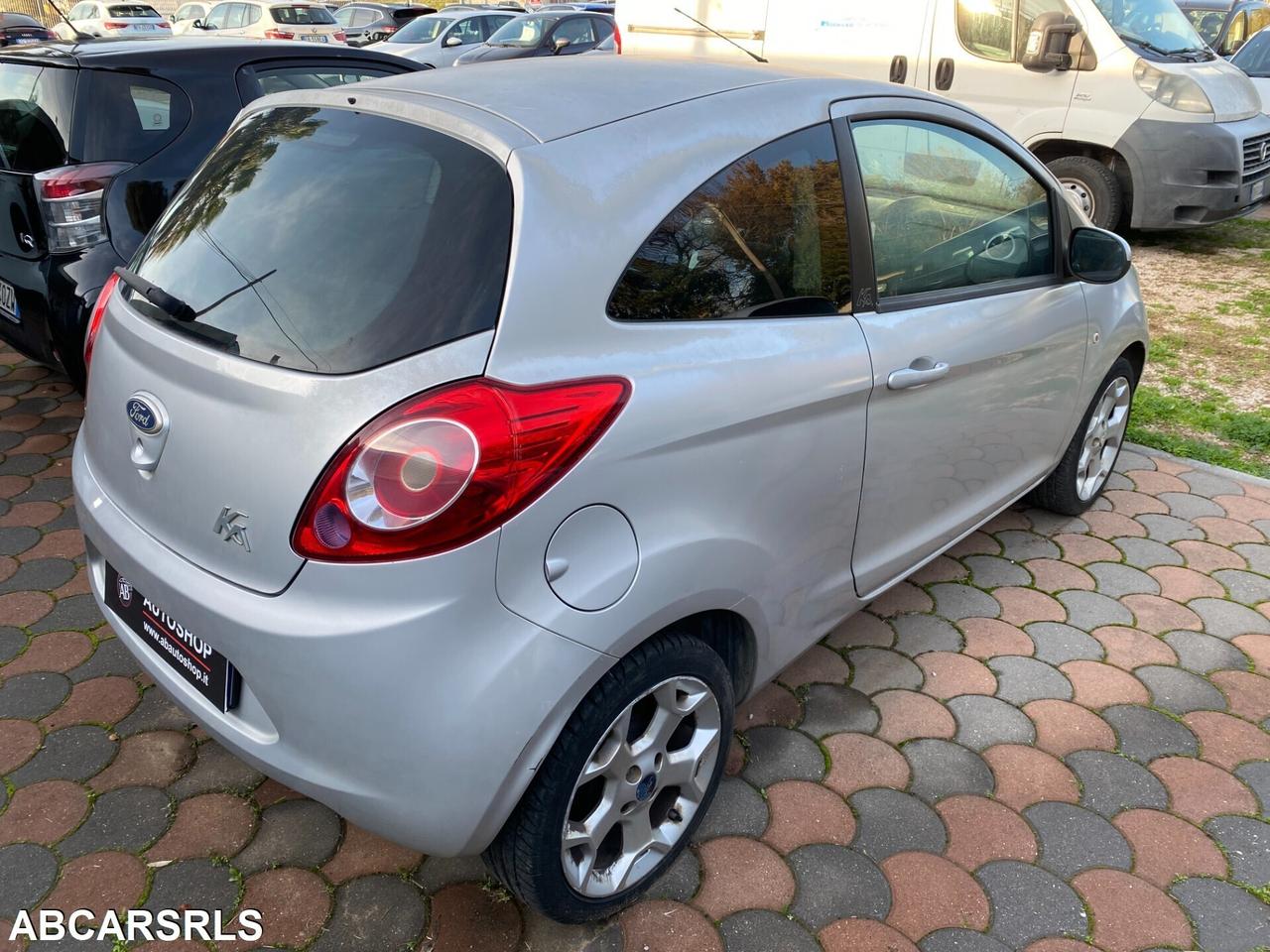 FORD - Ka - 1.2 8V 69CV Titanium - NEOPATENTATI -