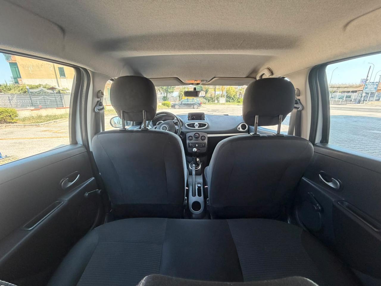 Renault Clio 1.2 16V 5 porte Dynamique