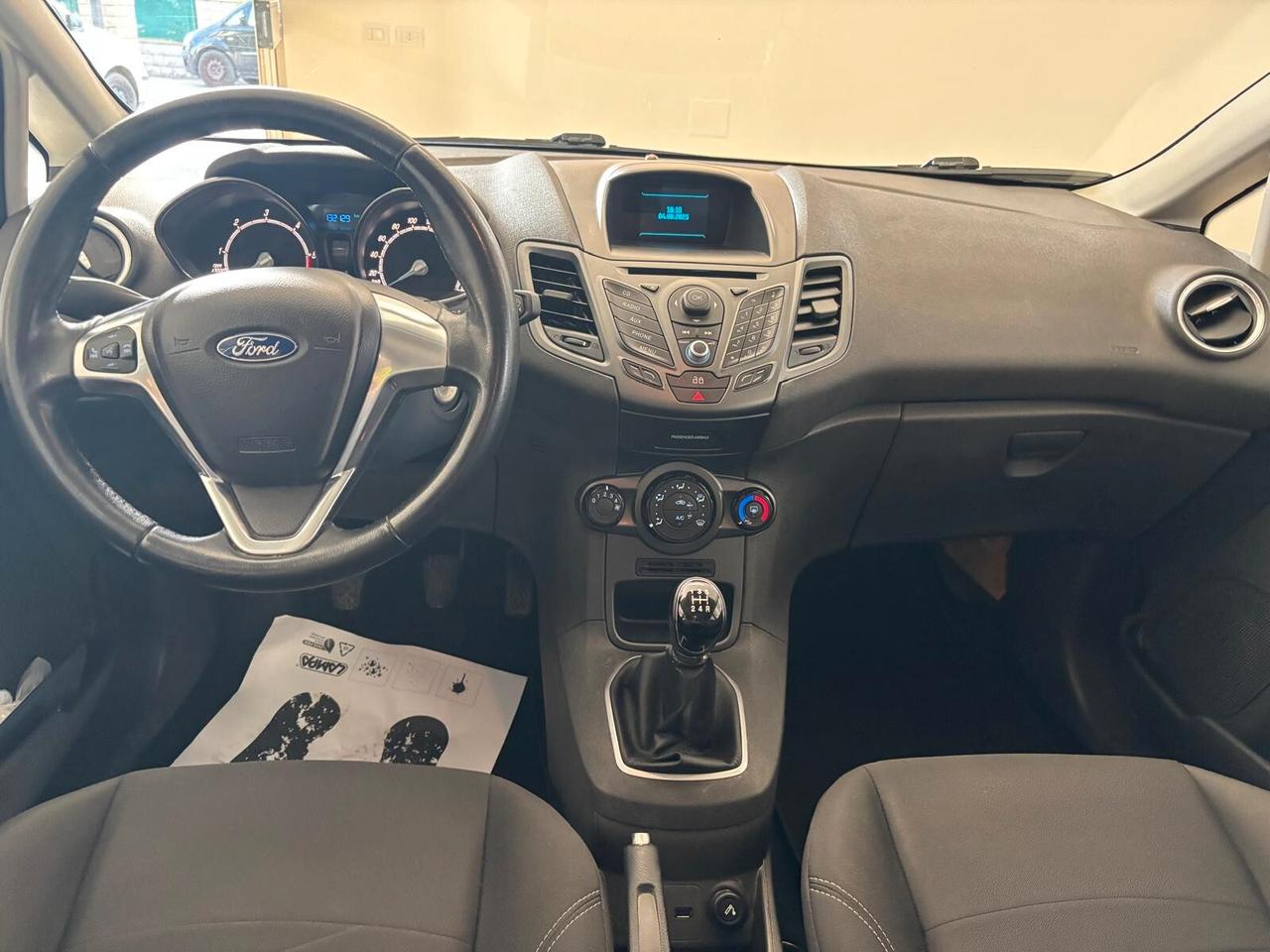 FORD FIESTA ANNO 2014 DS 1.5 ADATTA NEOPATENTATI KM 132 MILA