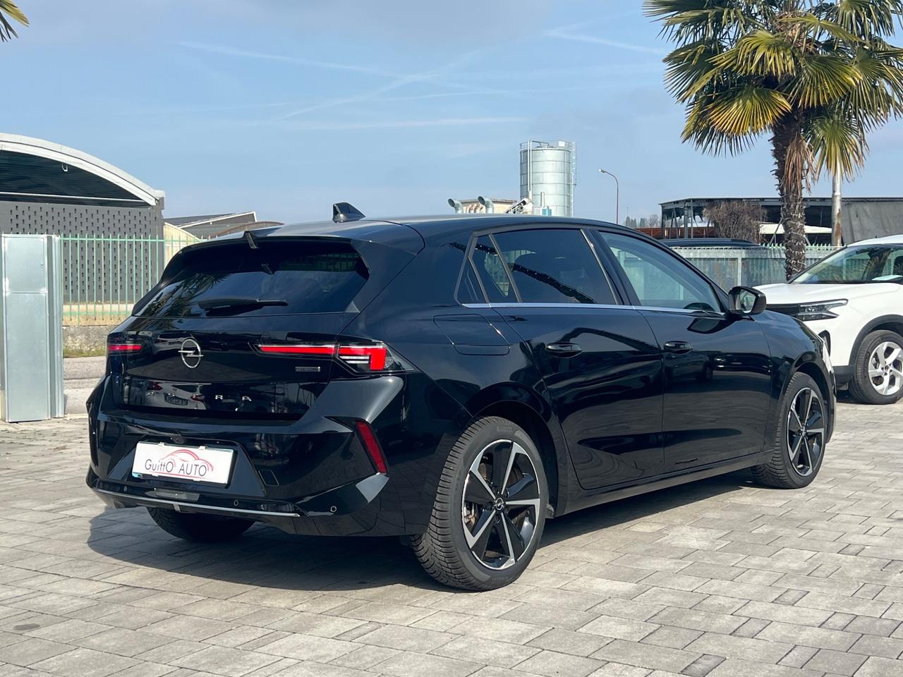 Opel Astra 1.6 Plug-in Hybrid 150 CV Elegance FINANZIABILE