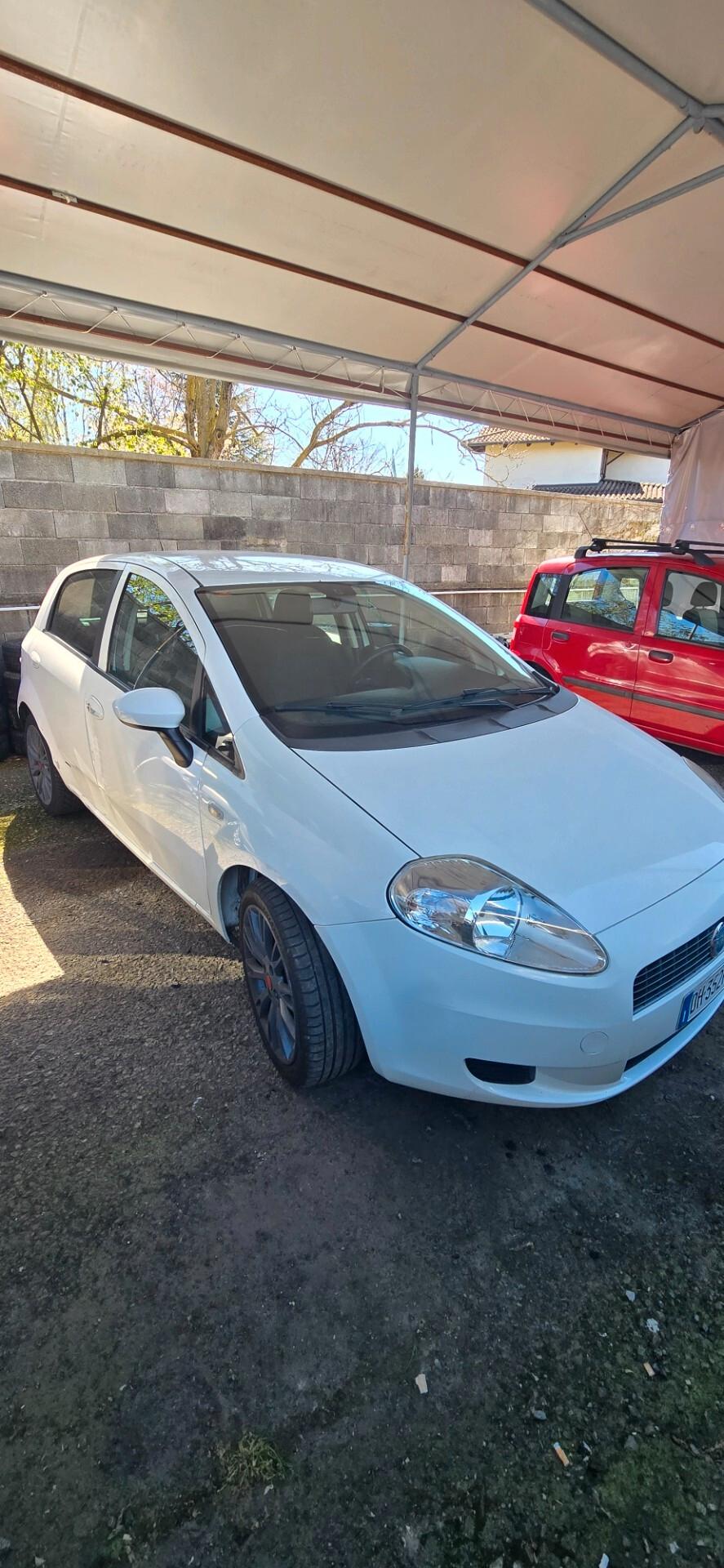 Fiat Grande Punto 1.3 MJT 75 CV 3 porte Active