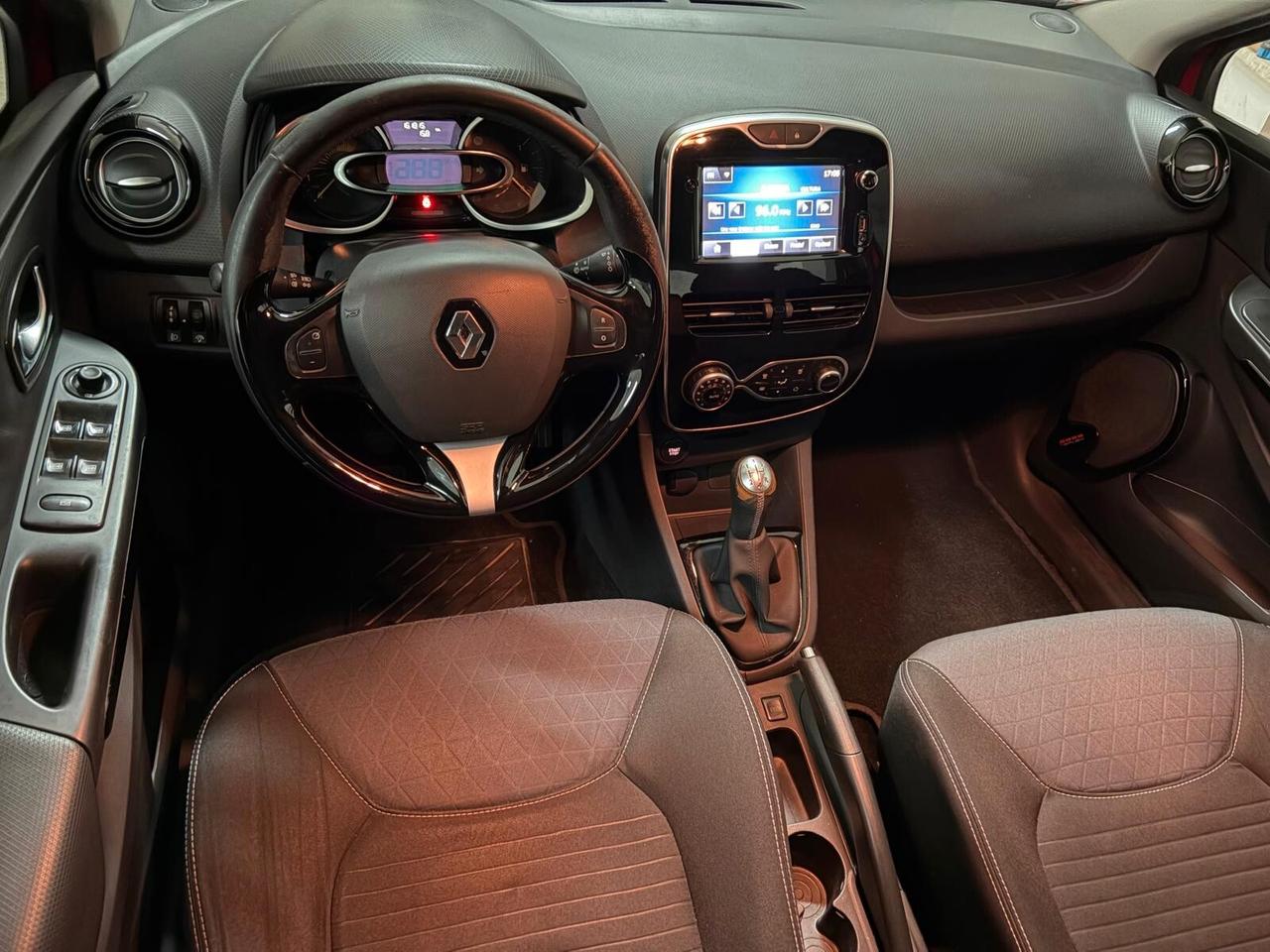 RENAULT CLIO 1.5 DCI S&S 5 PORTE ENERGY