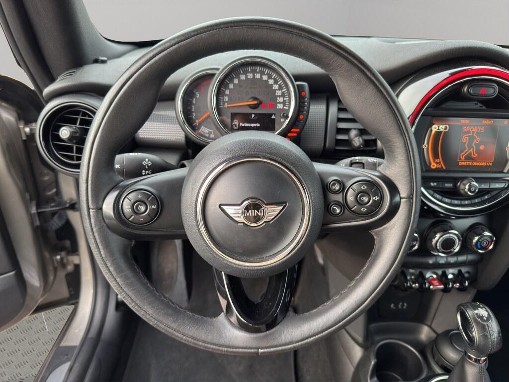 Mini Cooper D Cabrio 1.5 Cooper D Auto