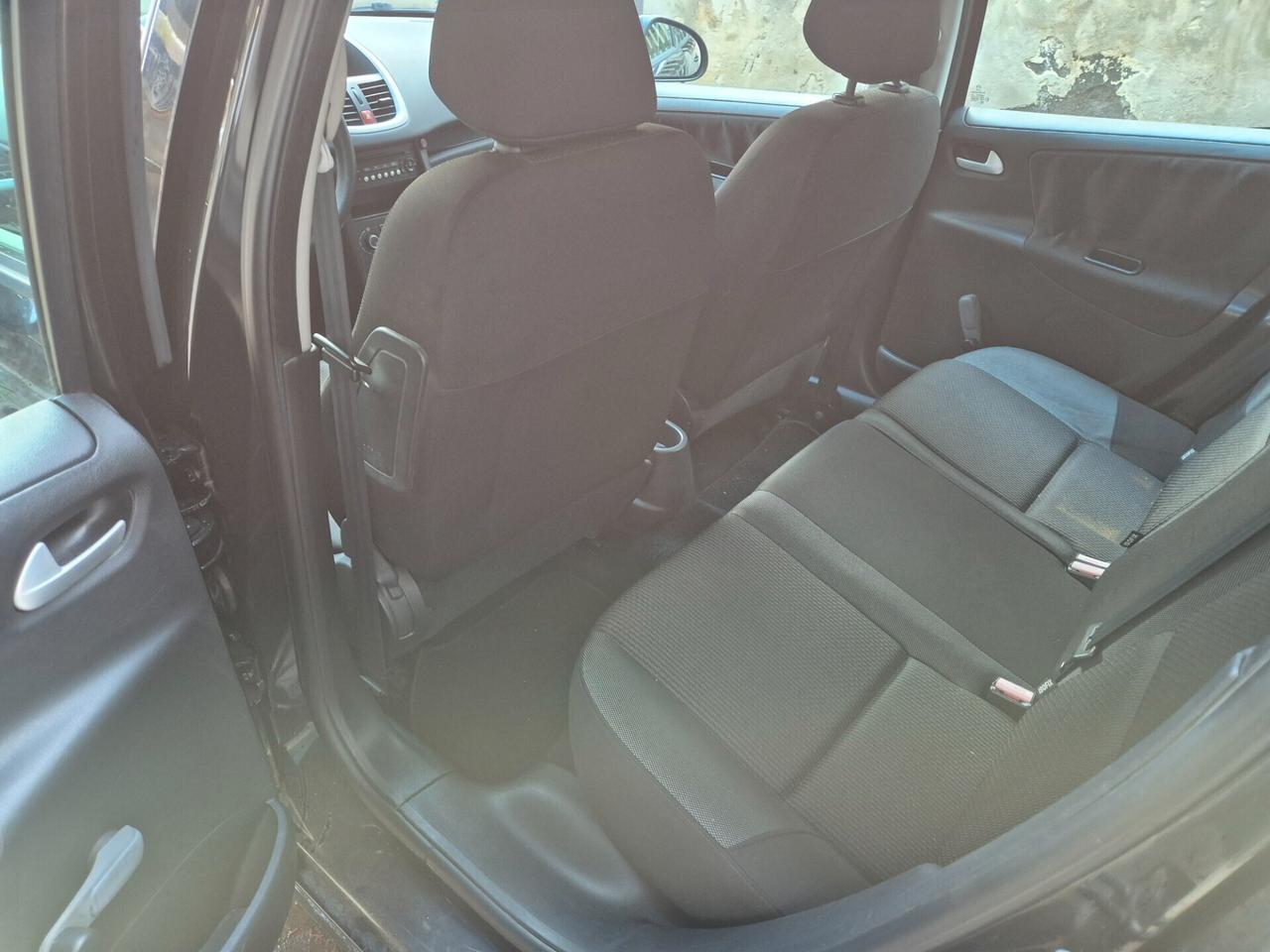 Peugeot 207 1.4 8V 75CV 5p. X Line ECO GPL