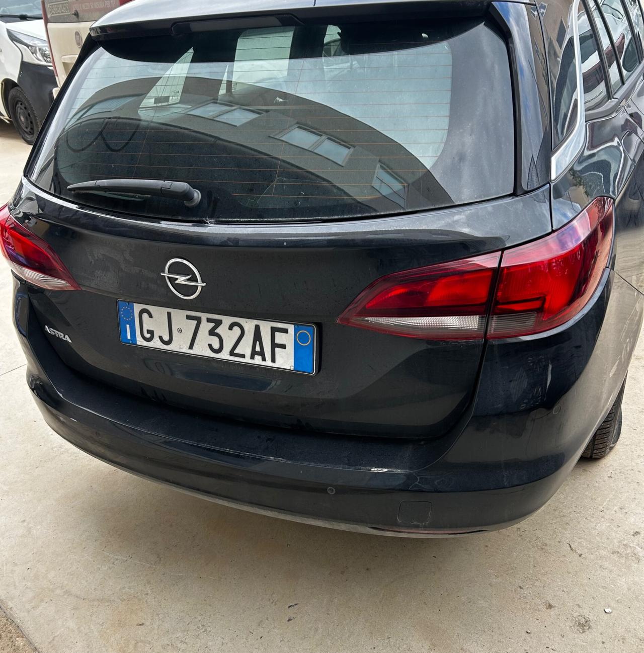 Motore rotto Opel Astra 1.5 CDTI 105 CV S&S Sports Tourer Business Elegance