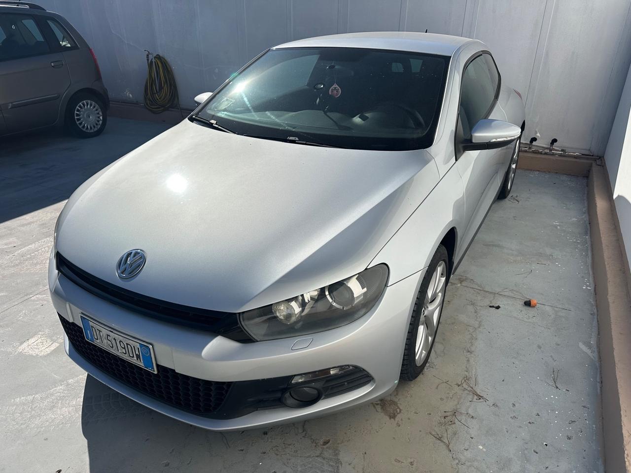 Volkswagen Scirocco 2.0 TDI 140CV DPF DSG