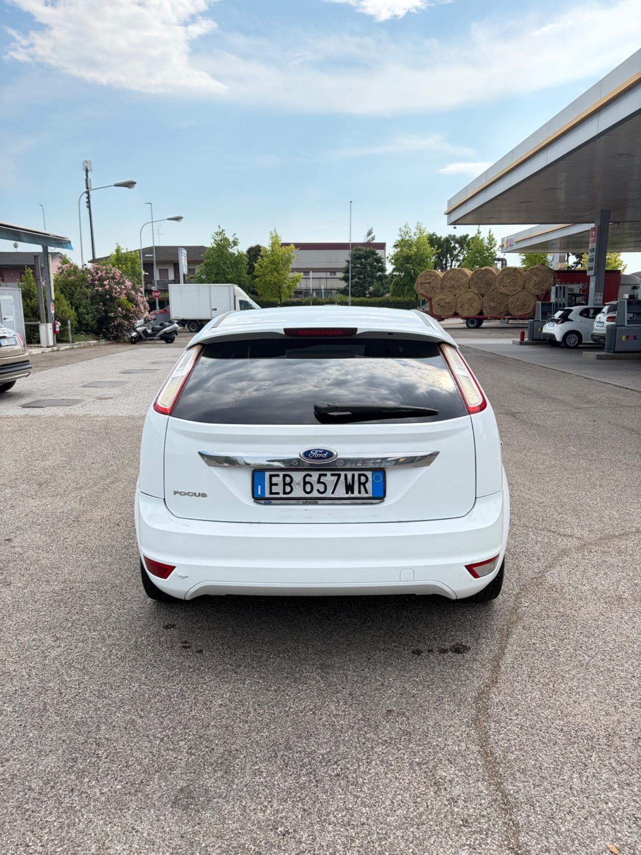 Ford Focus 2.0 (145CV) 5p. Benzina- Metano