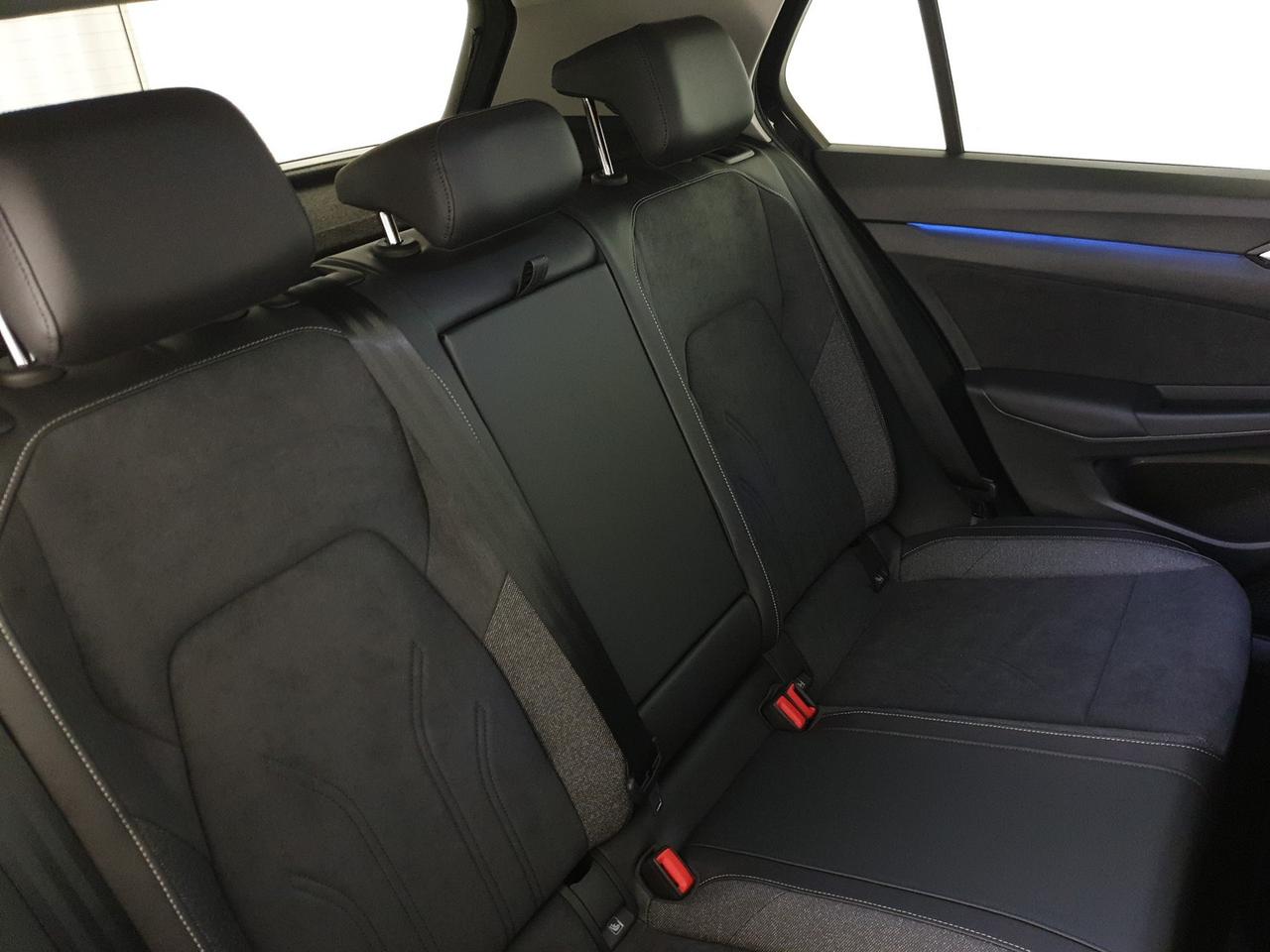 Volkswagen Golf 1.5 tsi ehybrid style 204cv dsg