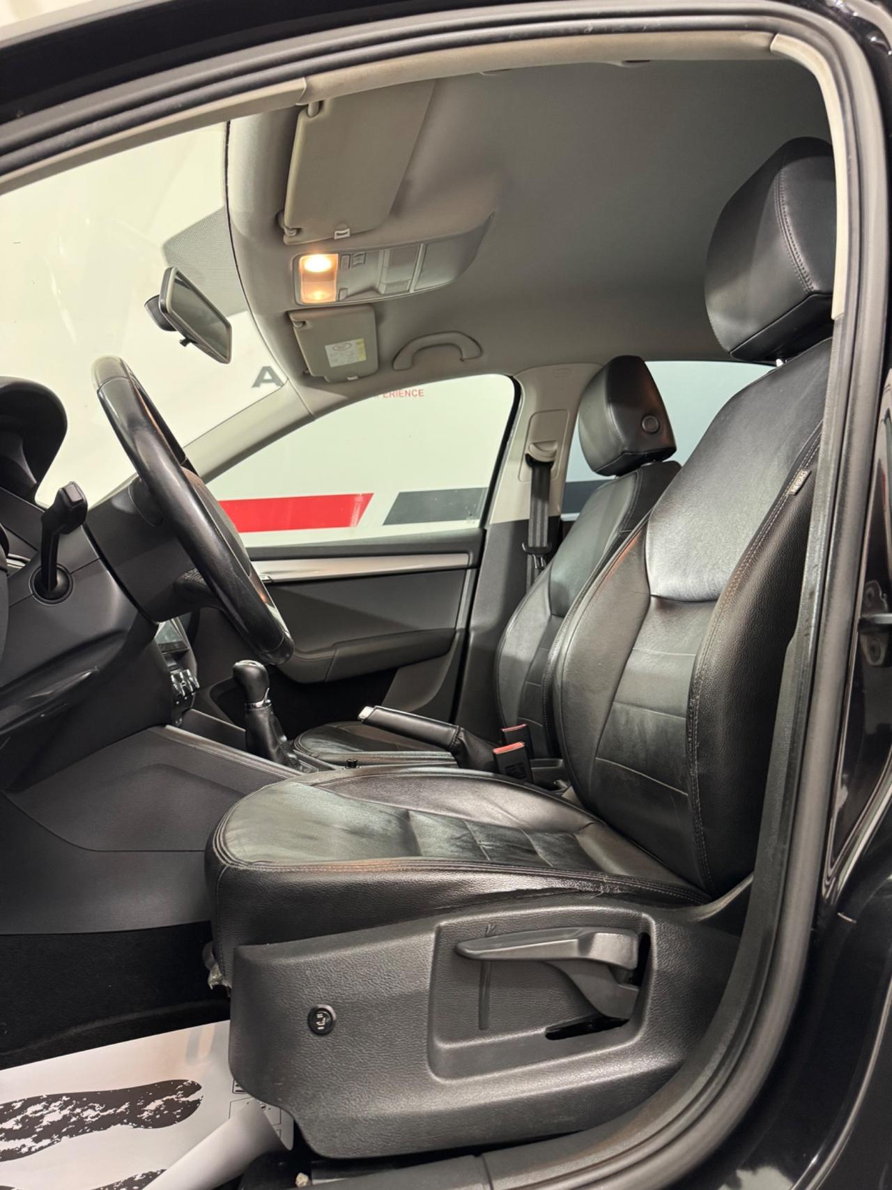 Skoda Octavia 1.6 TDI CR 90 CV Active