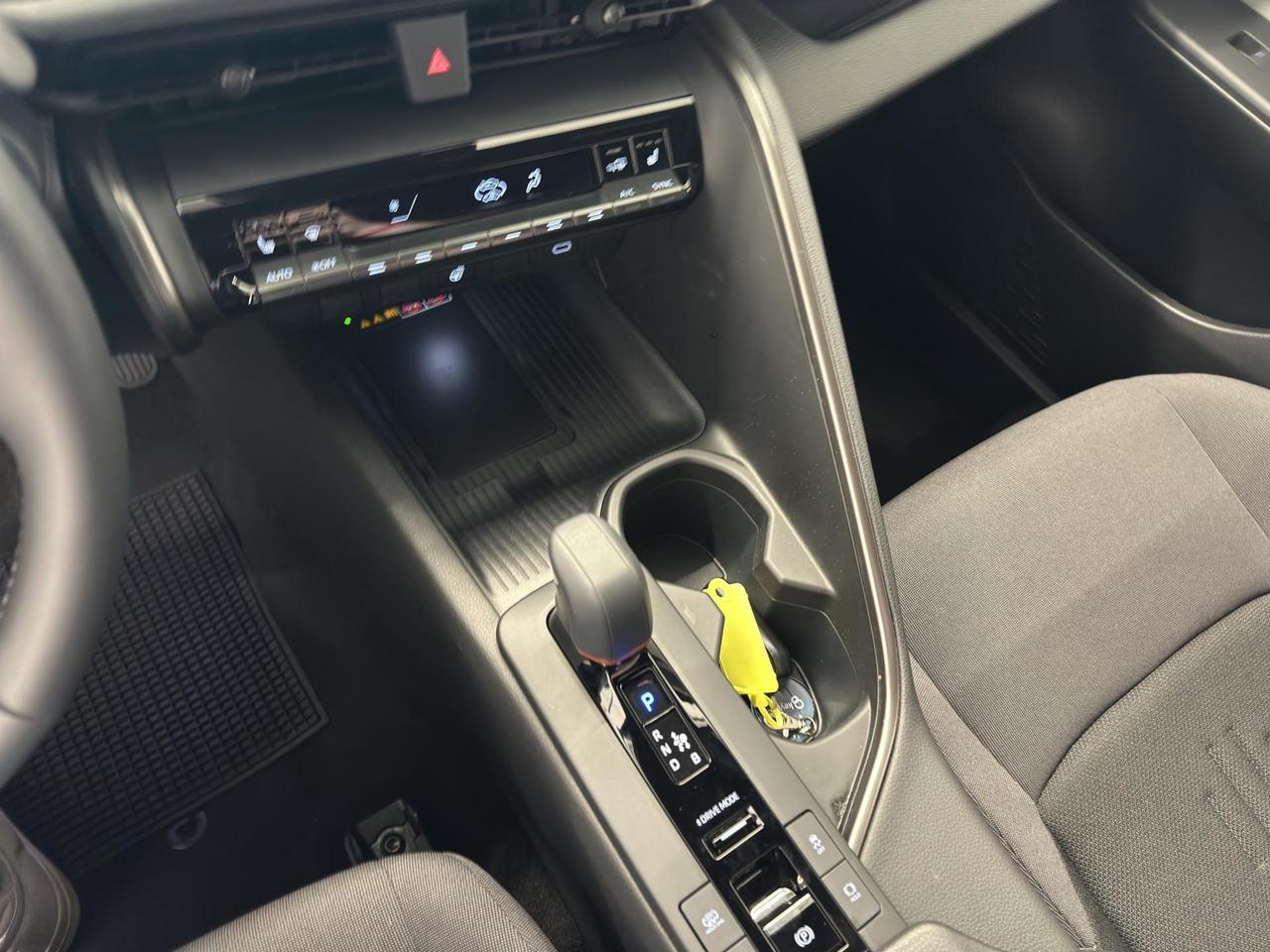 Toyota C-HR 2.0 phev Trend fwd e-cvt