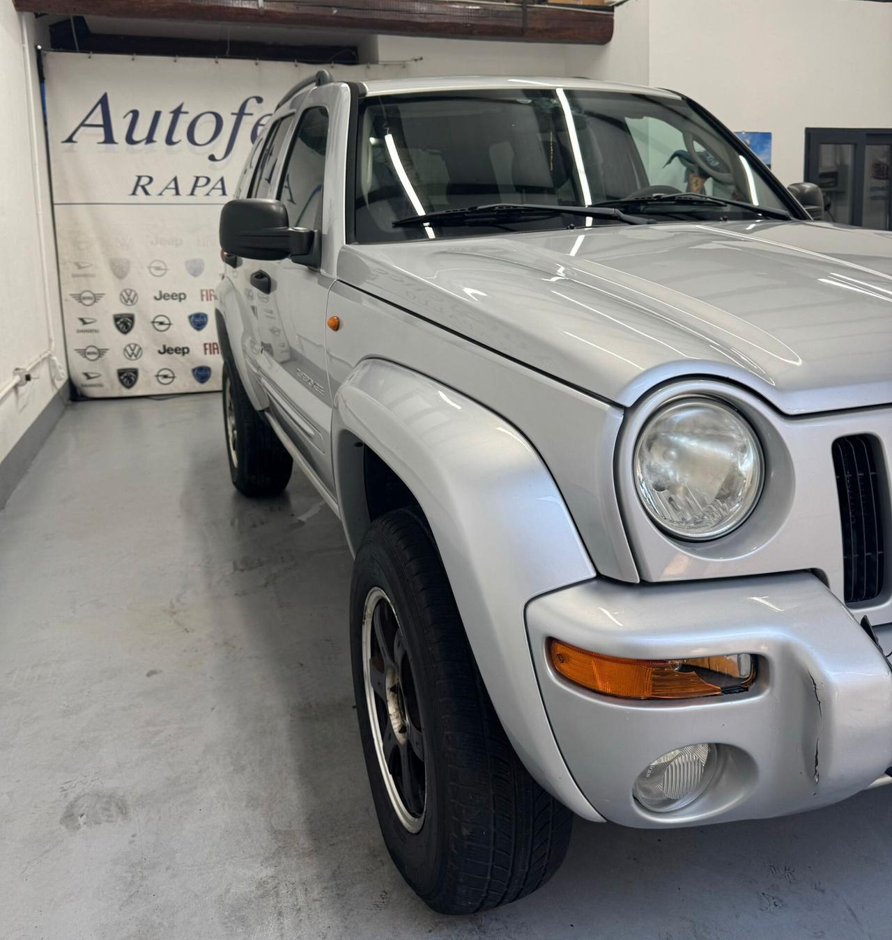 Jeep Cherokee 2.5 CRD Limited