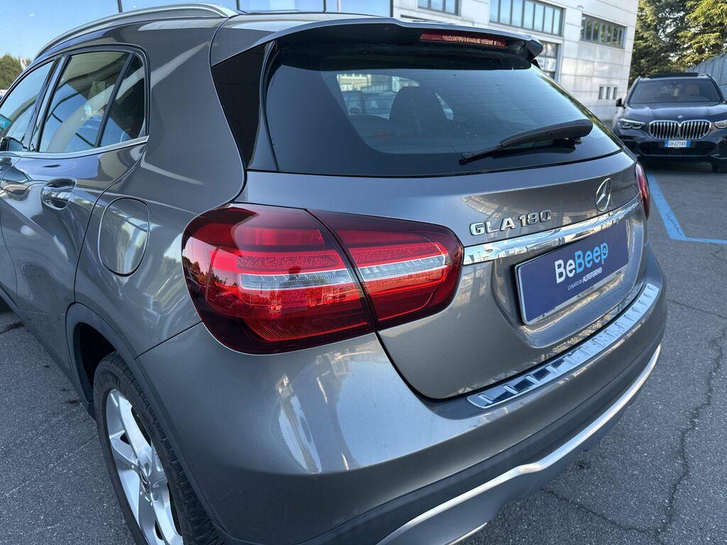 Mercedes GLA 180 180 Sport 7G-DCT