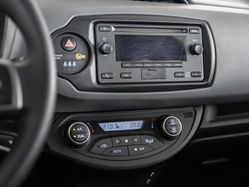 Toyota Yaris Yaris 1.5 Hybrid 5 porte Cool