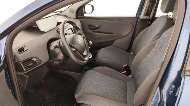 LANCIA Ypsilon 1.0 FireFly 5 porte S&S Hybrid Silver Plus