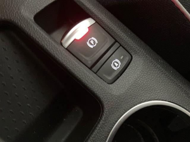RENAULT Captur 1.6 E-TECH Plug-in Hybrid 160cv Techno Auto