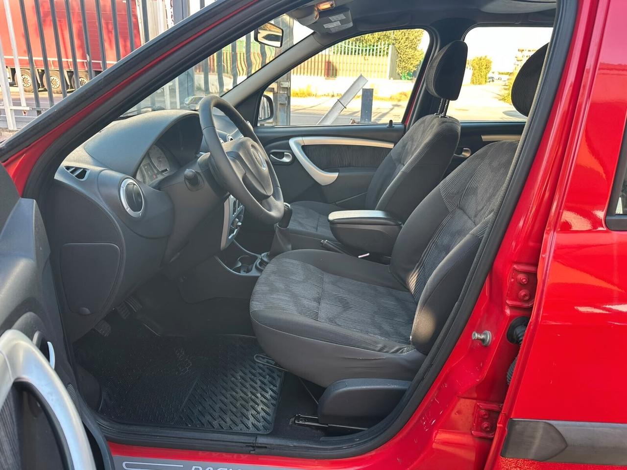 Dacia Logan MCV 1.5 dCi 85CV 7 posti Lauréate