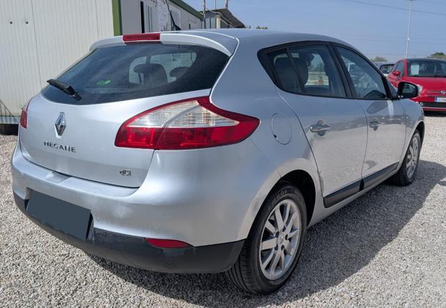 RENAULT Megane Mégane 1.5 dCi 110CV Dynamique