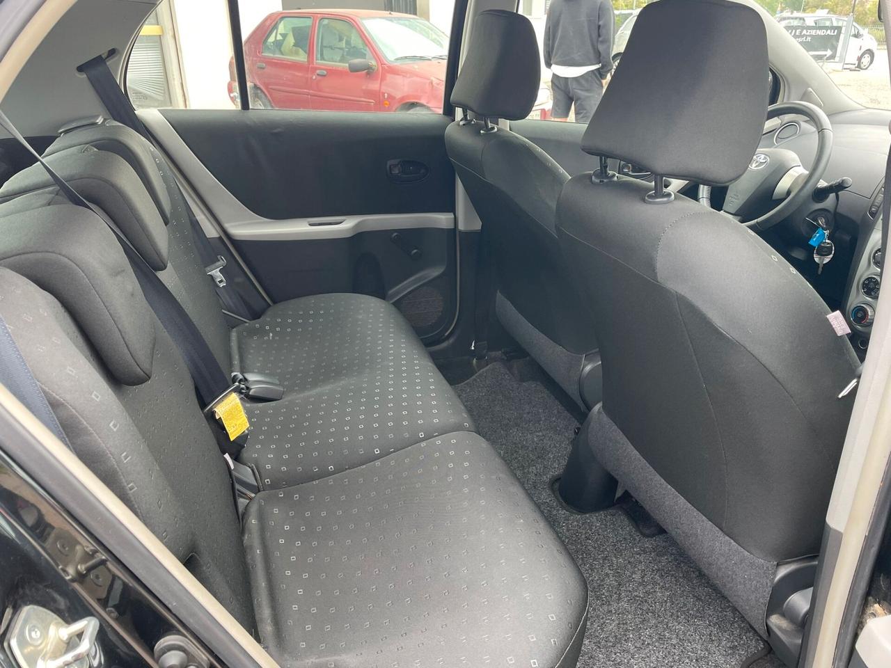 Toyota Aygo 1.0 12V VVT-i 5 porte Now