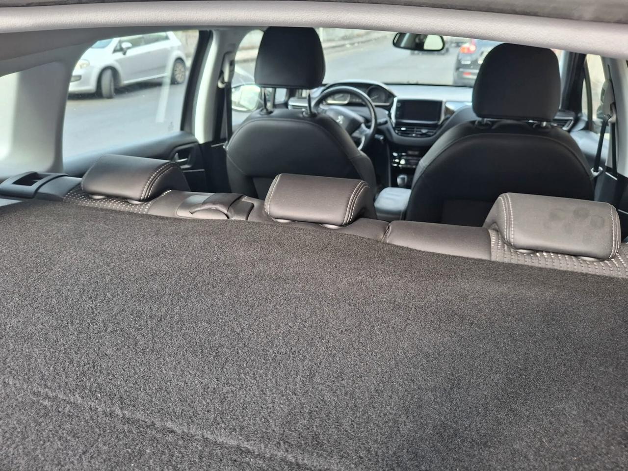 Peugeot 2008 1.6 e-HDi 92 CV Stop&Start Allure