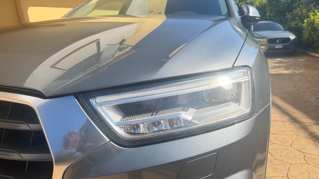 Audi Q3 2.0 TDI 150 CV quattro Business