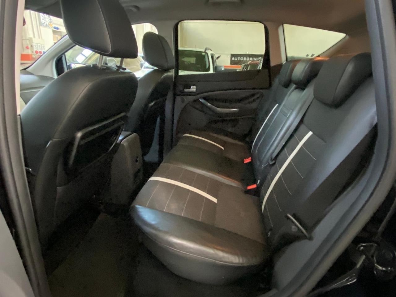 Ford Kuga 2.0 TDCi 136 CV 2WD Titanium