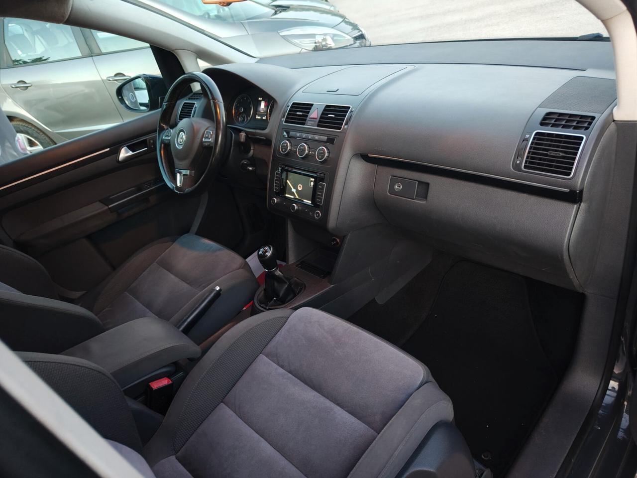 Volkswagen Touran 1.4 TSI Highline EcoFuel