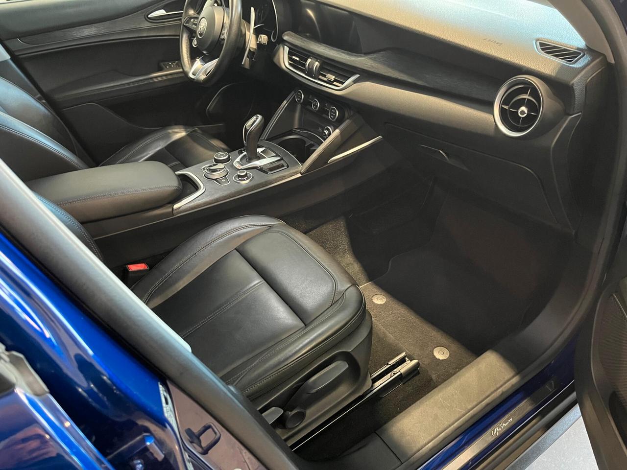 Alfa Romeo Stelvio 2.2 Turbodiesel 190 CV AT8 RWD Executive