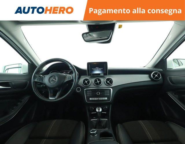 MERCEDES-BENZ GLA 180 d Sport