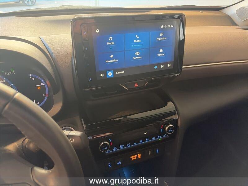 Toyota Yaris Cross 1.5h Lounge awd-i 116cv e-cvt