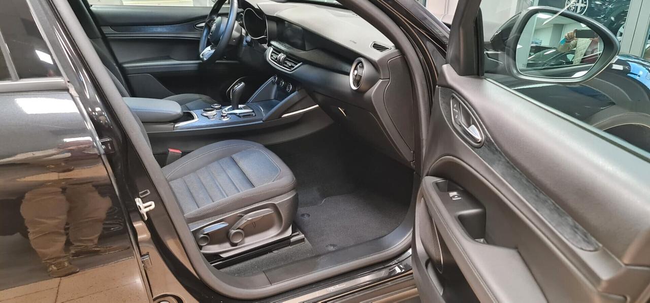 Alfa Romeo Stelvio 2.2 Turbodiesel 160 CV AT8 RWD Business