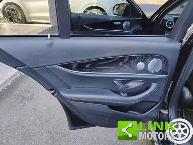 MERCEDES-BENZ E 220 d Auto Sport