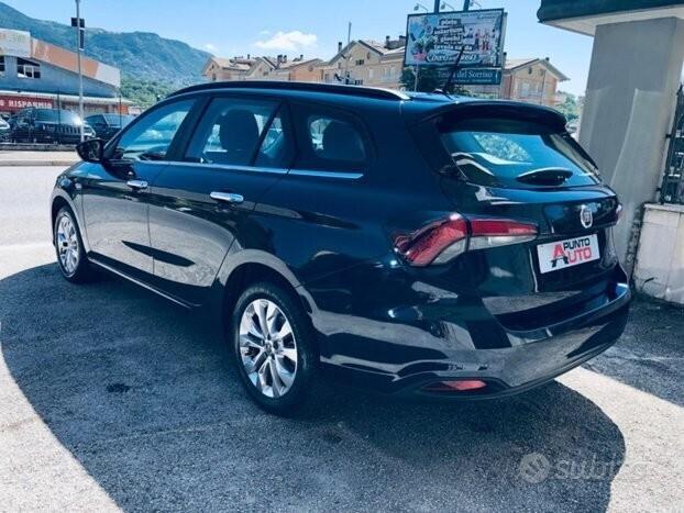 FIAT Tipo 1.6 Mjt S&S SW NAVI cruise adattivo