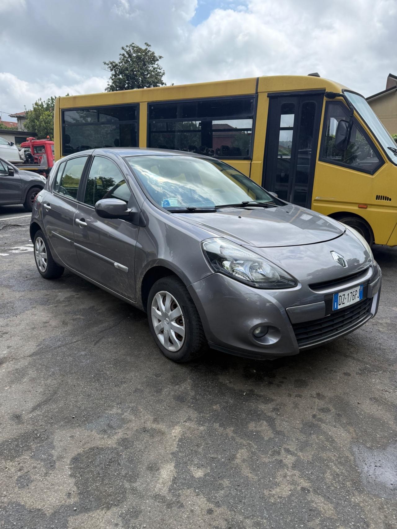 Renault Clio Storia 1.2 5 porte Confort