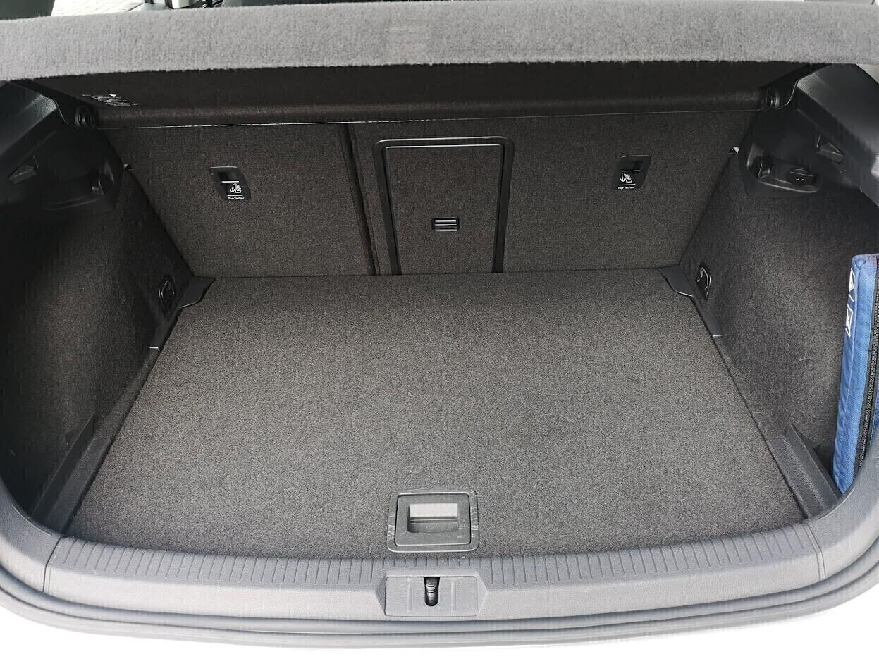 Volkswagen Golf 1.6 TDI 5p. Highline BlueMotion Technology