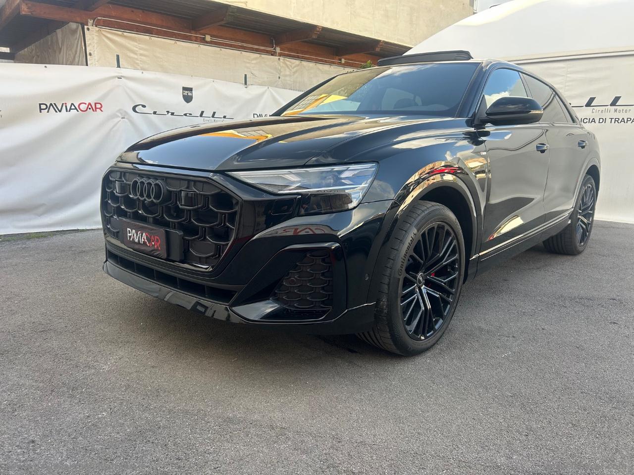 AUDI Q8 50 TDI 286 CV qu.tiptr. S line BLACK EDITION KM/0