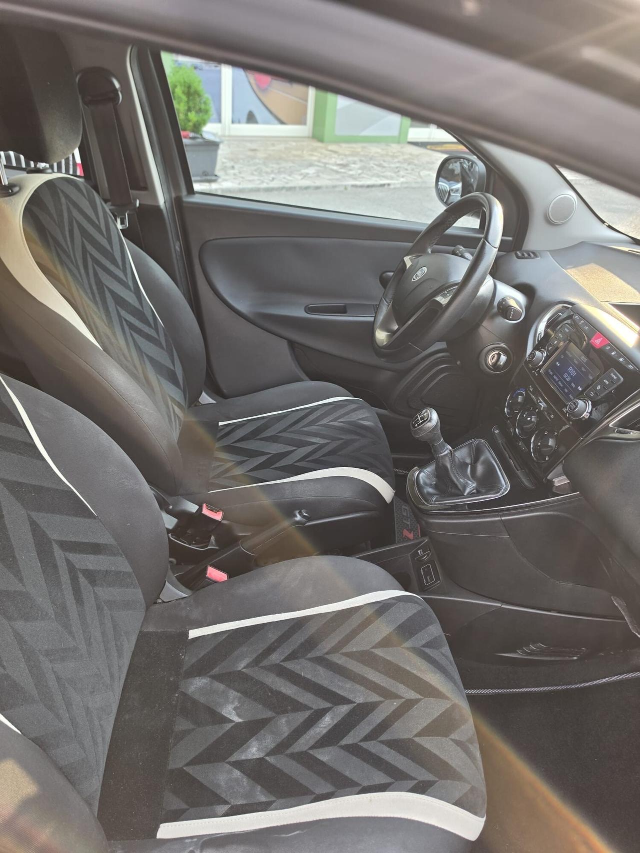 LANCIA Y 1.3 MJTD 95CV 2019 LOUNGE