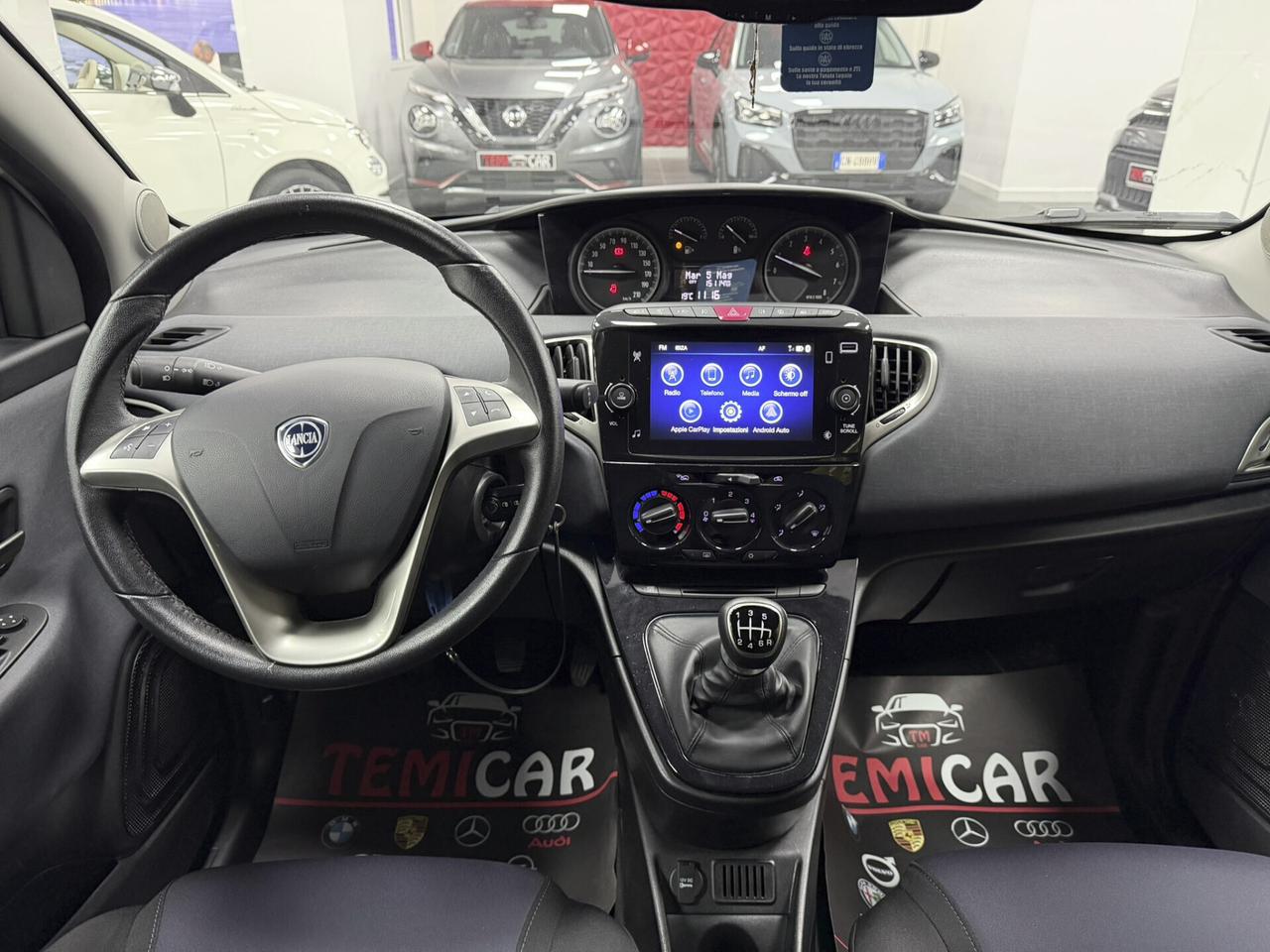 Lancia Ypsilon 1.0 FireFly 5 porte S&S Hybrid Ecochic Gold