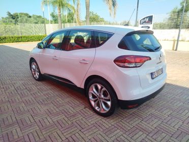 Renault Scenic Scénic dCi 8V 110 CV EDC Energy Bose