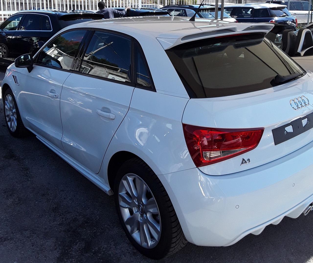 AUDI A1 SPORTBAK 1.6 TDI Allestimento AMT