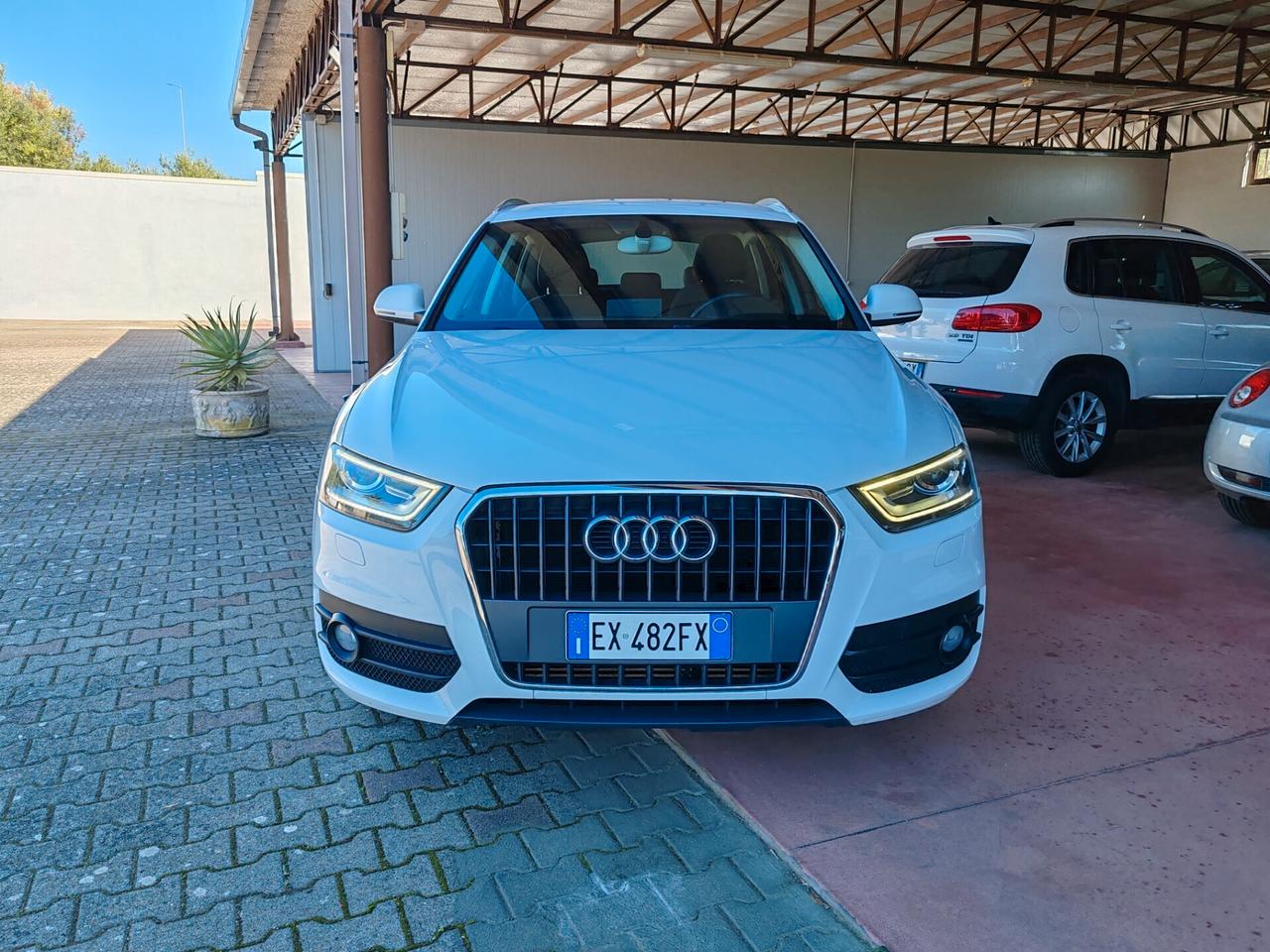 Audi Q3 2.0 TDI LED/XENON/NAVI