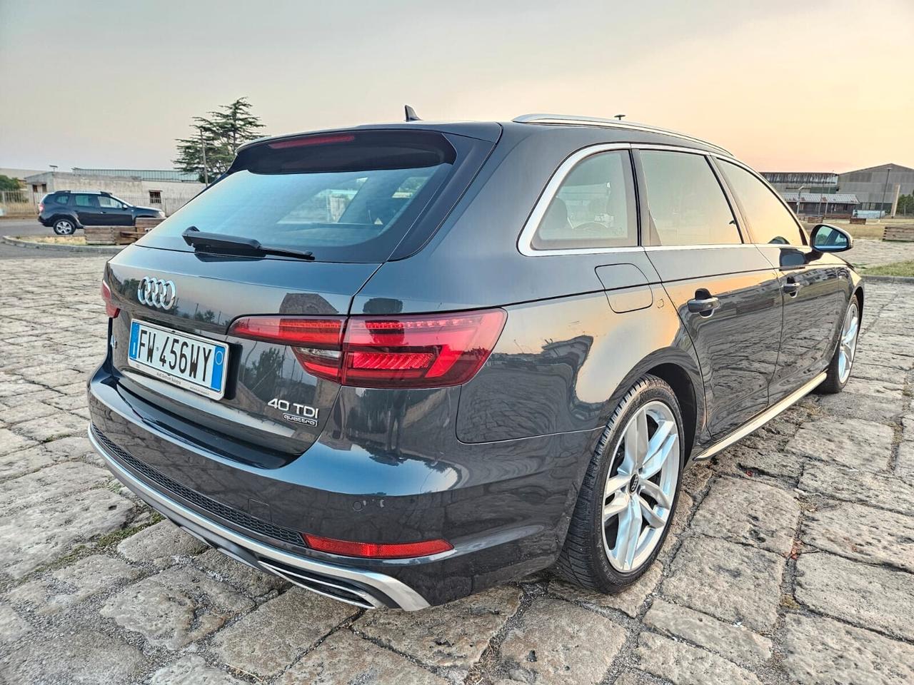 Audi A4 Avant 40 TDI quattro 190cv Sline Stronic