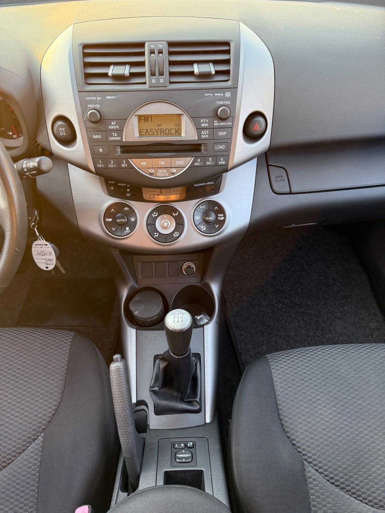TOYOTA RAV 4 2.0 i BENZINA Luxury 112.000KM PERFETTA